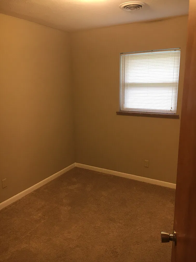 1202 Sun Valley Duplex - 1 — Photo 4