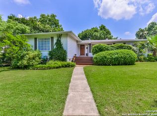 208 Tuttle Rd, Terrell Hills, TX 78209