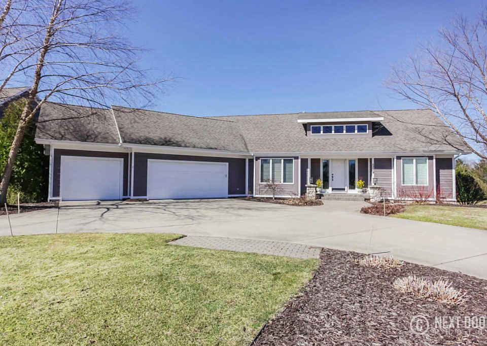 1st image of 1779 Watermark Dr SE
