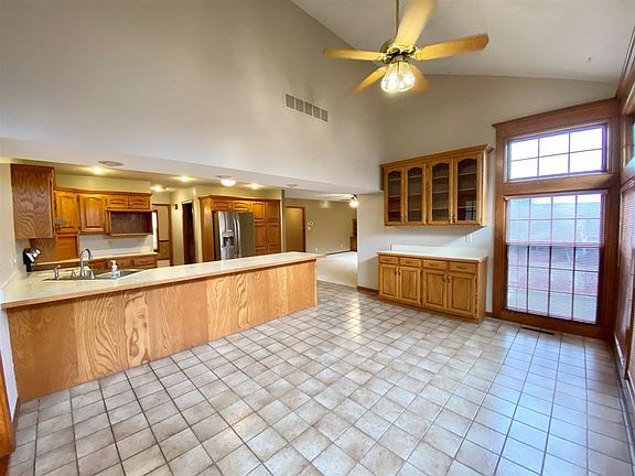 4th image of 3901 Westbank Ct