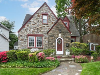 189 Meadowsweet Road, Mineola, NY, 11501