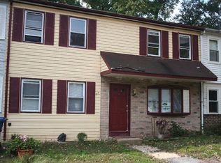 8 Heron Ct, Newark, DE 19702