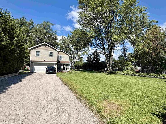 4th image of 208 Sandy Cove Road