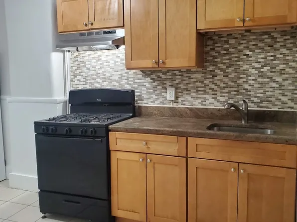 182 Walnut Ave #2, Roxbury, MA 02119