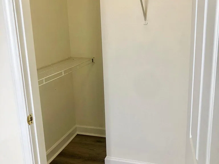 18319 Bridle Club Dr — Photo 30