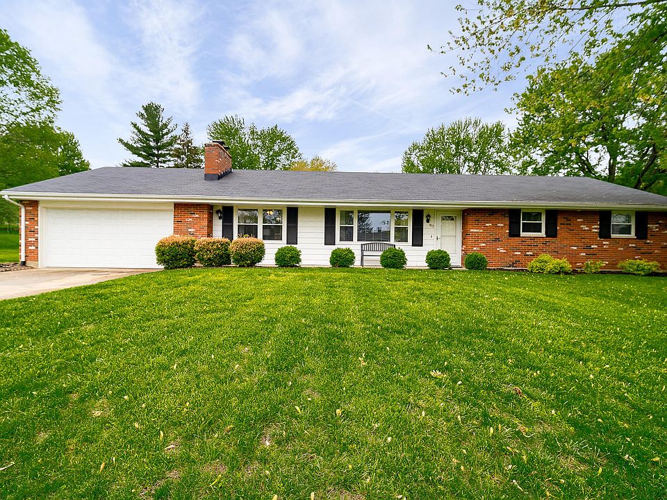 1st image of 499 Colonial Dr
