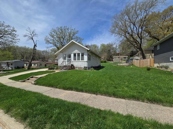 118 Exposition Dr, Fort Dodge, IA 50501