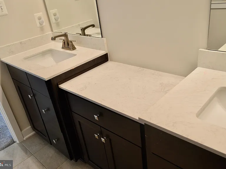 8644 Shady Pines Dr — Photo 26