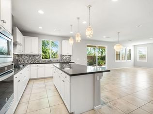 74402 Xavier Ct, Palm Desert, CA 92211