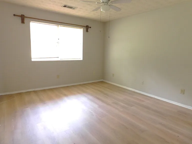 10255 Rillridge Ct — Photo 5