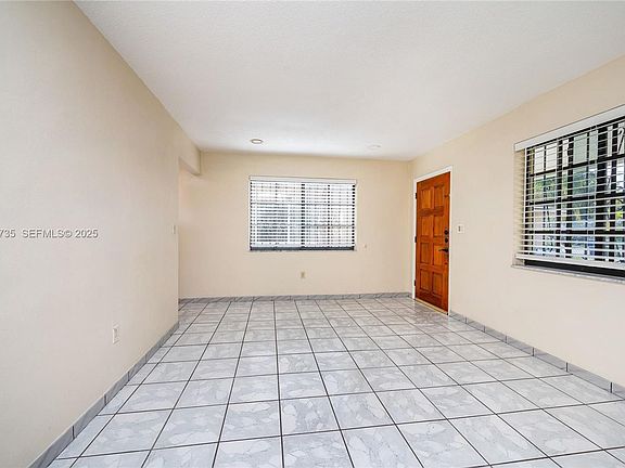 3rd image of 201 NW 34th Ave #201
