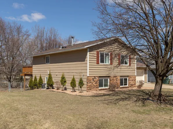 3515-9 1/2 Ave NW, Rochester, MN 55901