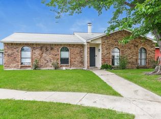 5001 Oregon Ct #1, Grand Prairie, TX 75052