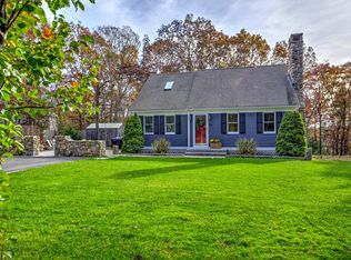 24 Valerie Cir, Mashpee, MA 02649