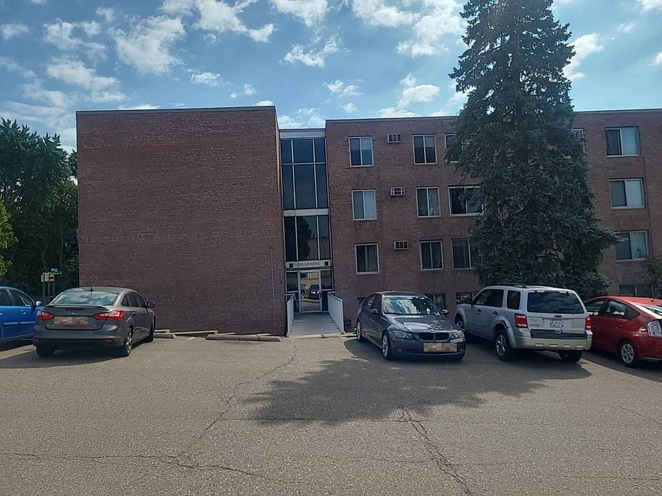 1st image of 329 Geneva Ave N