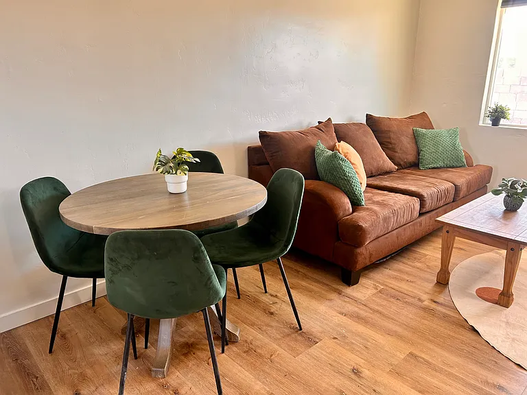 422 N 18th Ave #3 — Photo 4