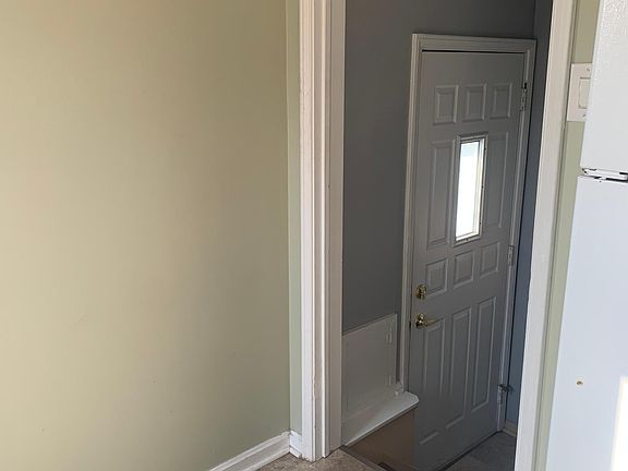 2nd image of 1417 Hoffman Ave