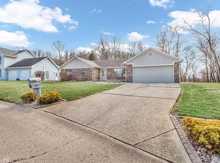 409 Hawthorn Dr, Crawfordsville, IN 47933