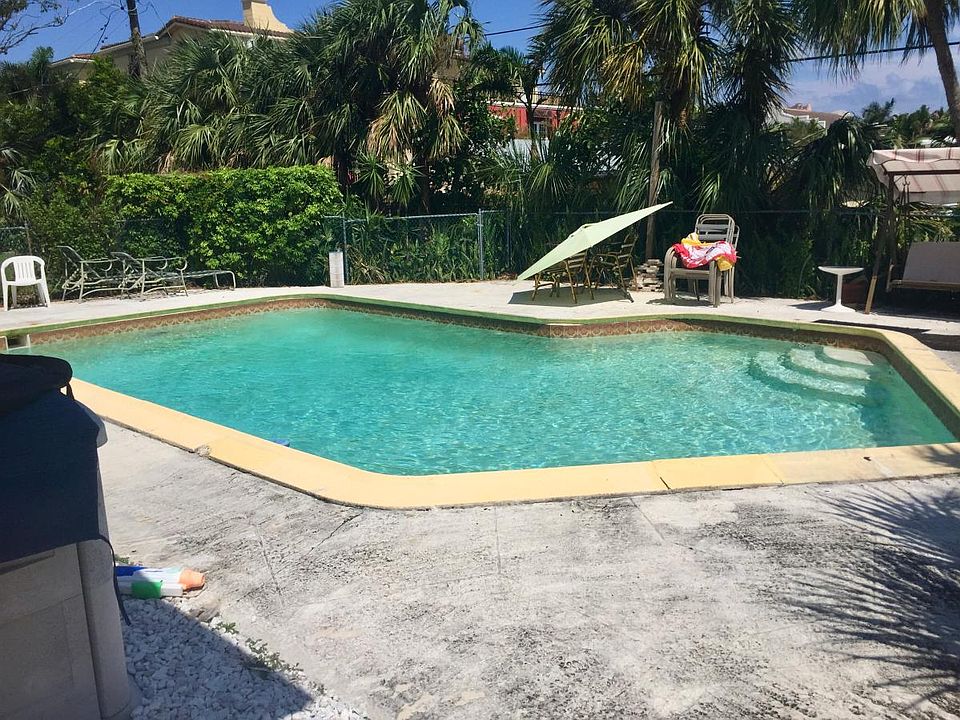 1st image of 1824 Coral Ridge Dr