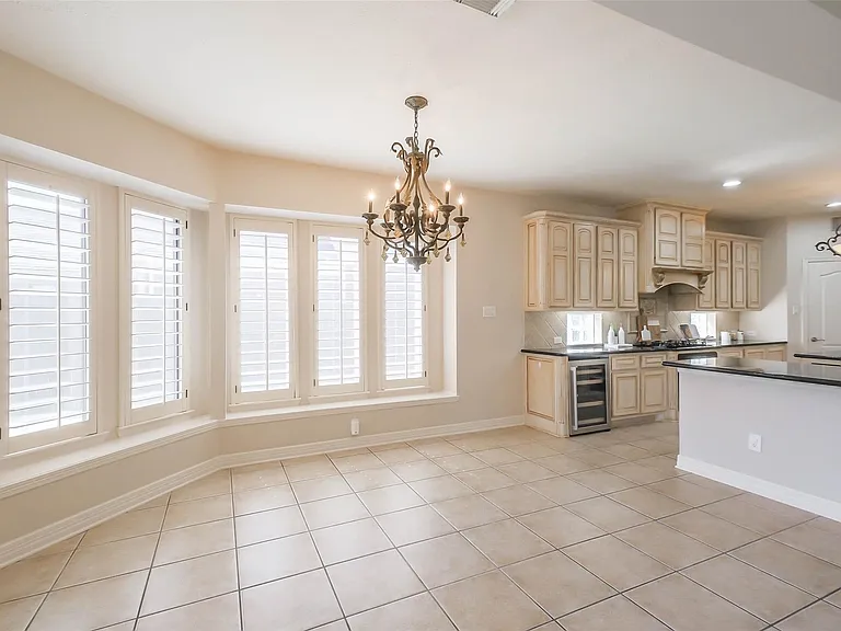 12411 Santiago Cove Ln — Photo 11