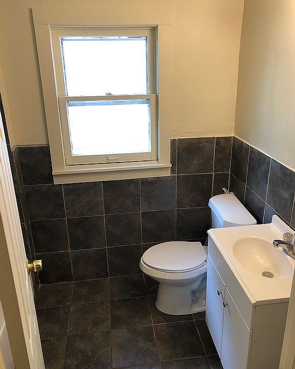 1st image of 5546 Olive St