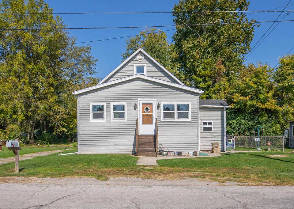 1st image of 434 Osgood St