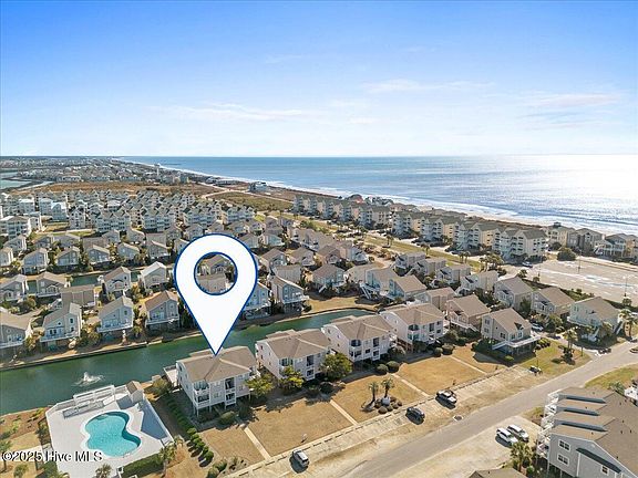 2nd image of 22 Harbor Drive # 3