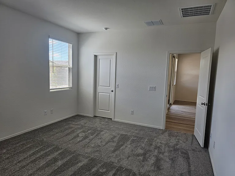 1447 W Pima Ave — Photo 12