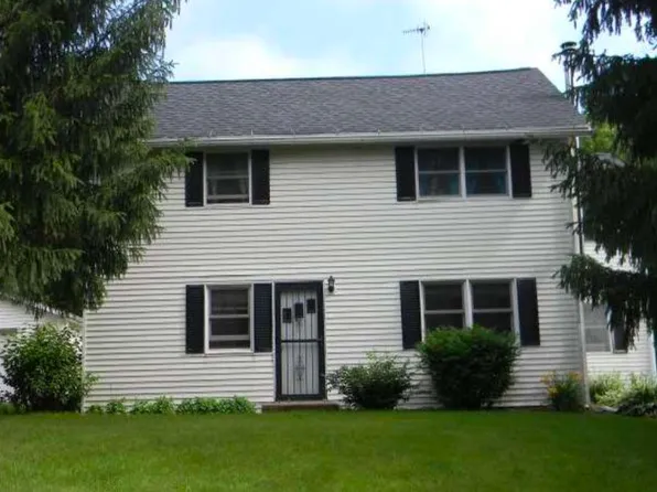 309 N Pilot Knob Rd, Galena, IL 61036