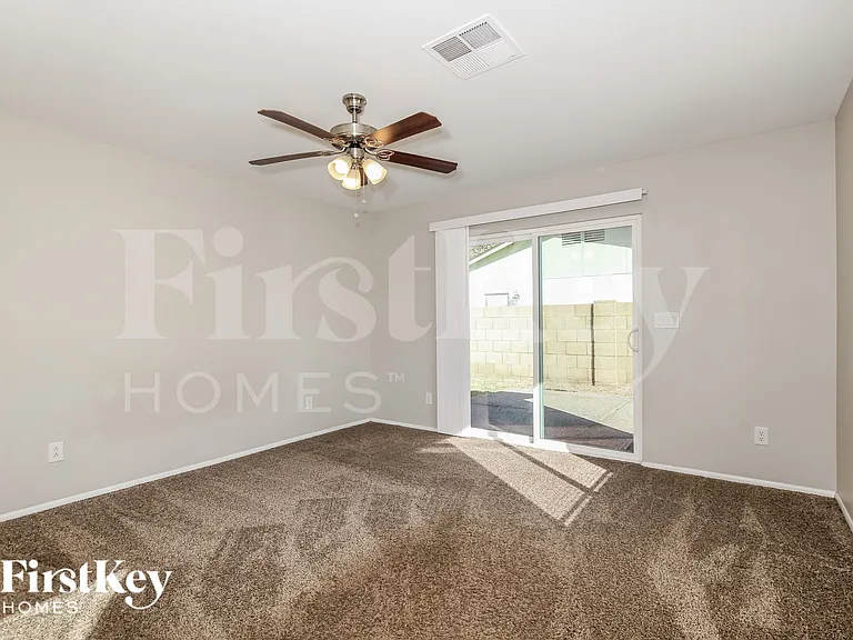 5031 W Windrose Dr — Photo 10