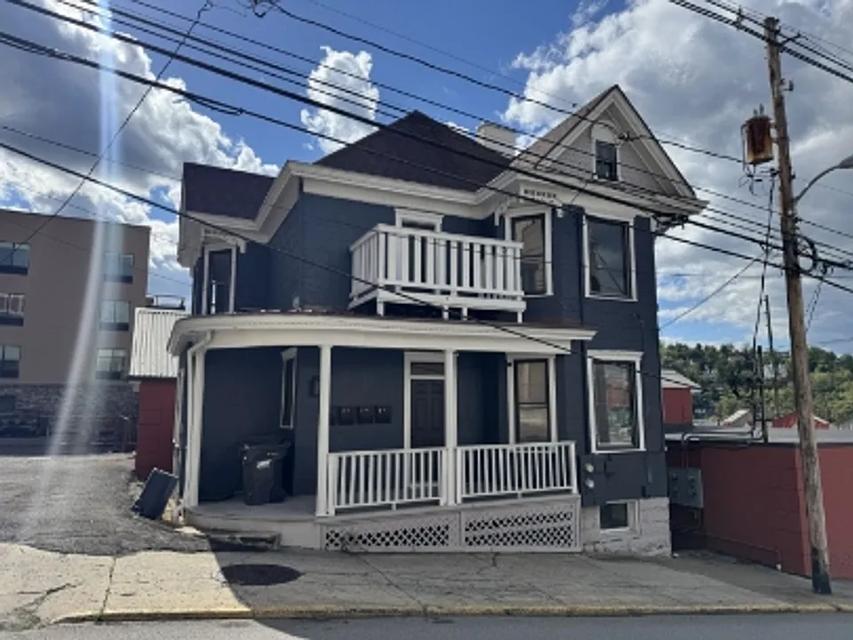124 Fayette St