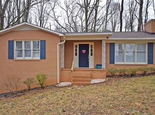 1618 Ralee Dr, Winston Salem, NC 27127