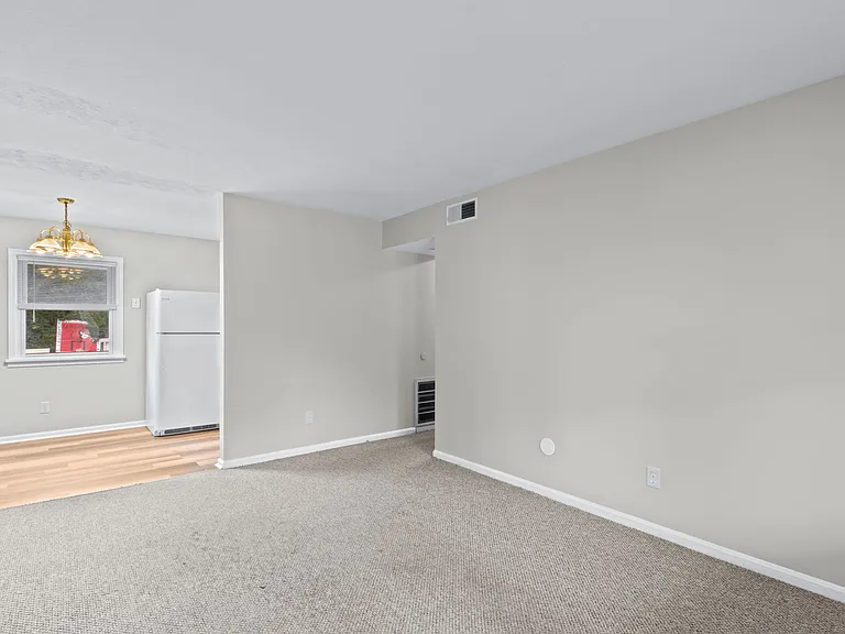 1719 Tempest Way — Photo 10