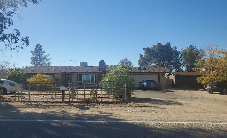 1st image of 32766 Sylvan St