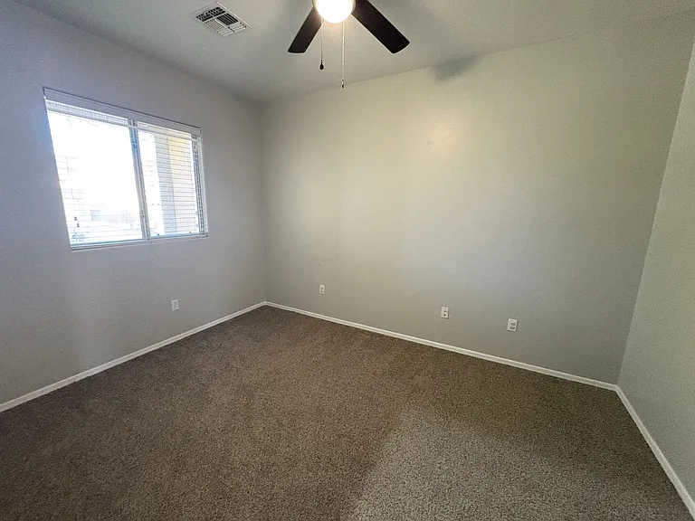 475 W Corte Calzaita — Photo 19