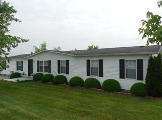 28 Cardinal Dr, Falmouth, KY 41040
