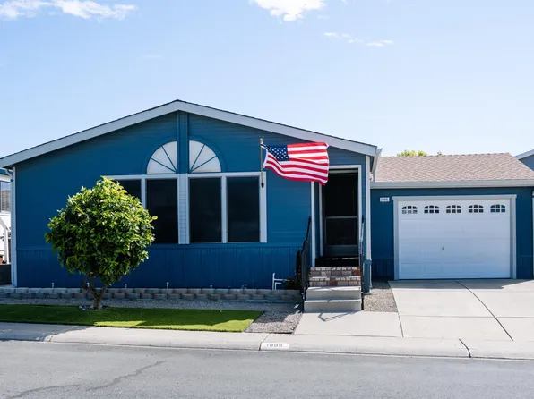 1909 Strasbourg Ln, Antioch, CA 94509