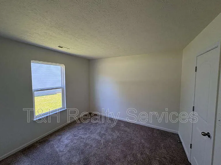 2751 Winding Creek Ln — Photo 15