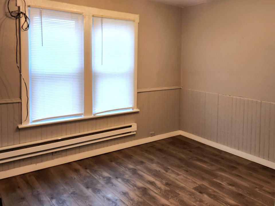 1st image of 31 Lake Ave #1L