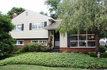 2nd image of 5 N Avon Dr