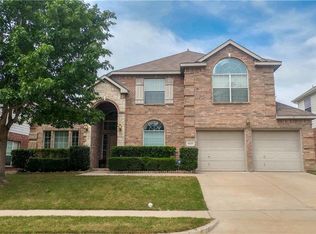 11625 Pheasant Creek Dr, Fort Worth, TX 76244