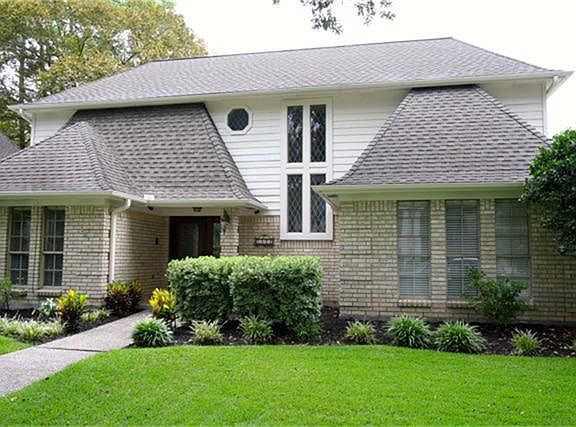 2nd image of 6814 Mossridge Dr