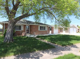 420 S Bryan Ave, North Platte, NE 69101