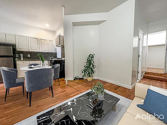 1st image of 332 E 95th St APT 1C