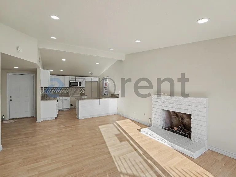 44283 E Raysack Ave — Photo 8