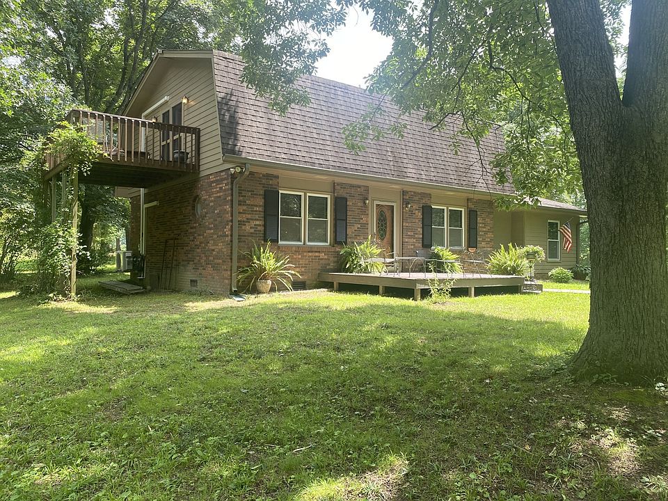 1st image of 3240 Valley View Ct