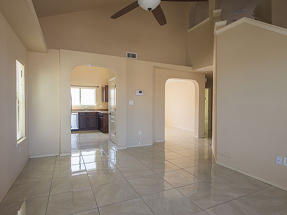 2nd image of 14274 Woods Point Ave