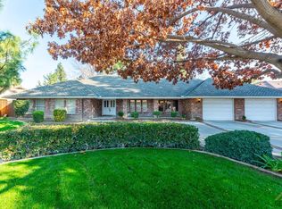 2008 Haggin Oaks Blvd, Bakersfield, CA 93311