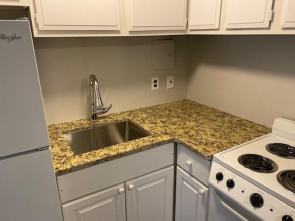 3rd image of 18865 Detroit Ext APT 102