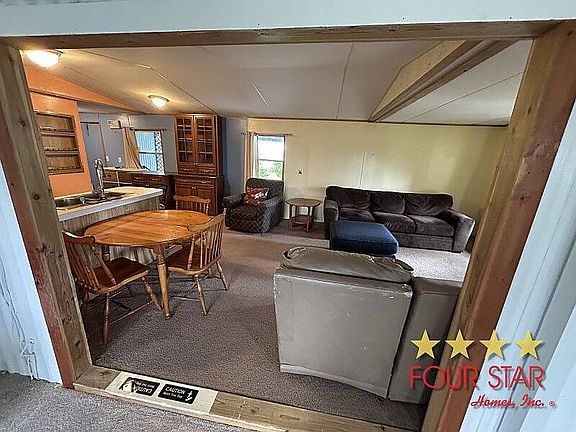 4th image of 3586 Jamaica Cir